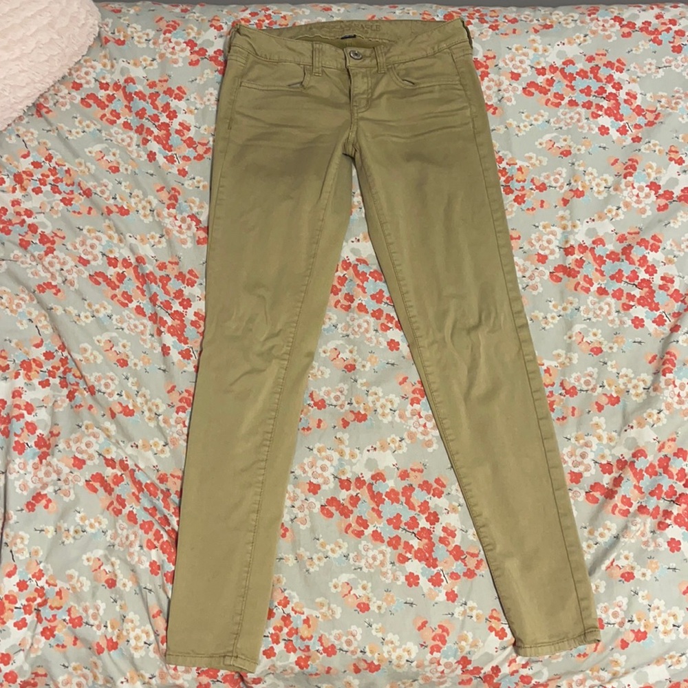 American Eagle Khaki Jegging